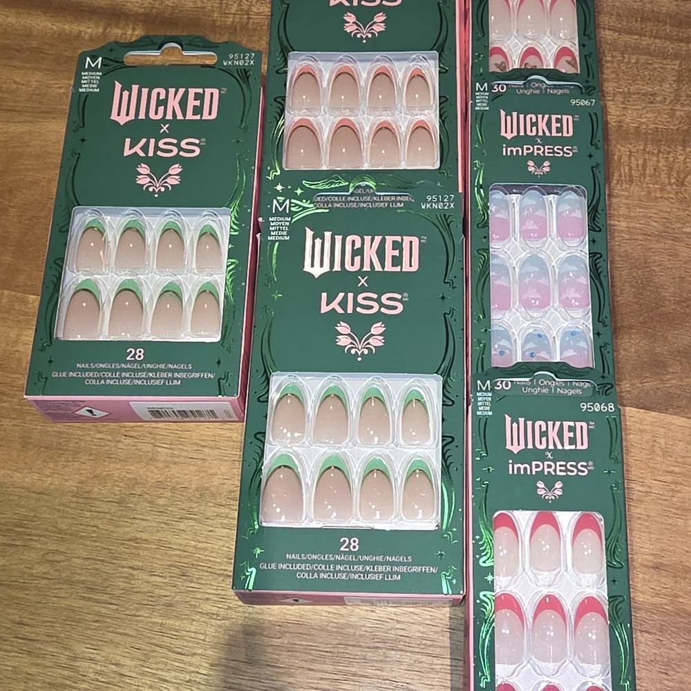 Kiss Wicked x imPRESS Press-On Nails - Pink and White - Picture 2 of 2